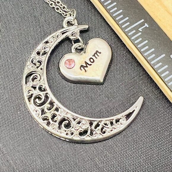 MOM Filigree Crescent Moon Necklace Mother Birthday Mothersday Gift Silver Pink - Picture 8 of 8